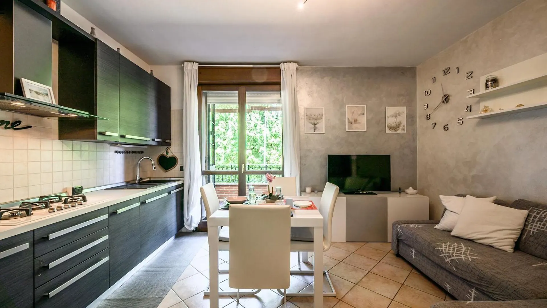 Casa Vacanza Formigine Wi-Fi-2 Camere-6 Ospiti Lägenhet