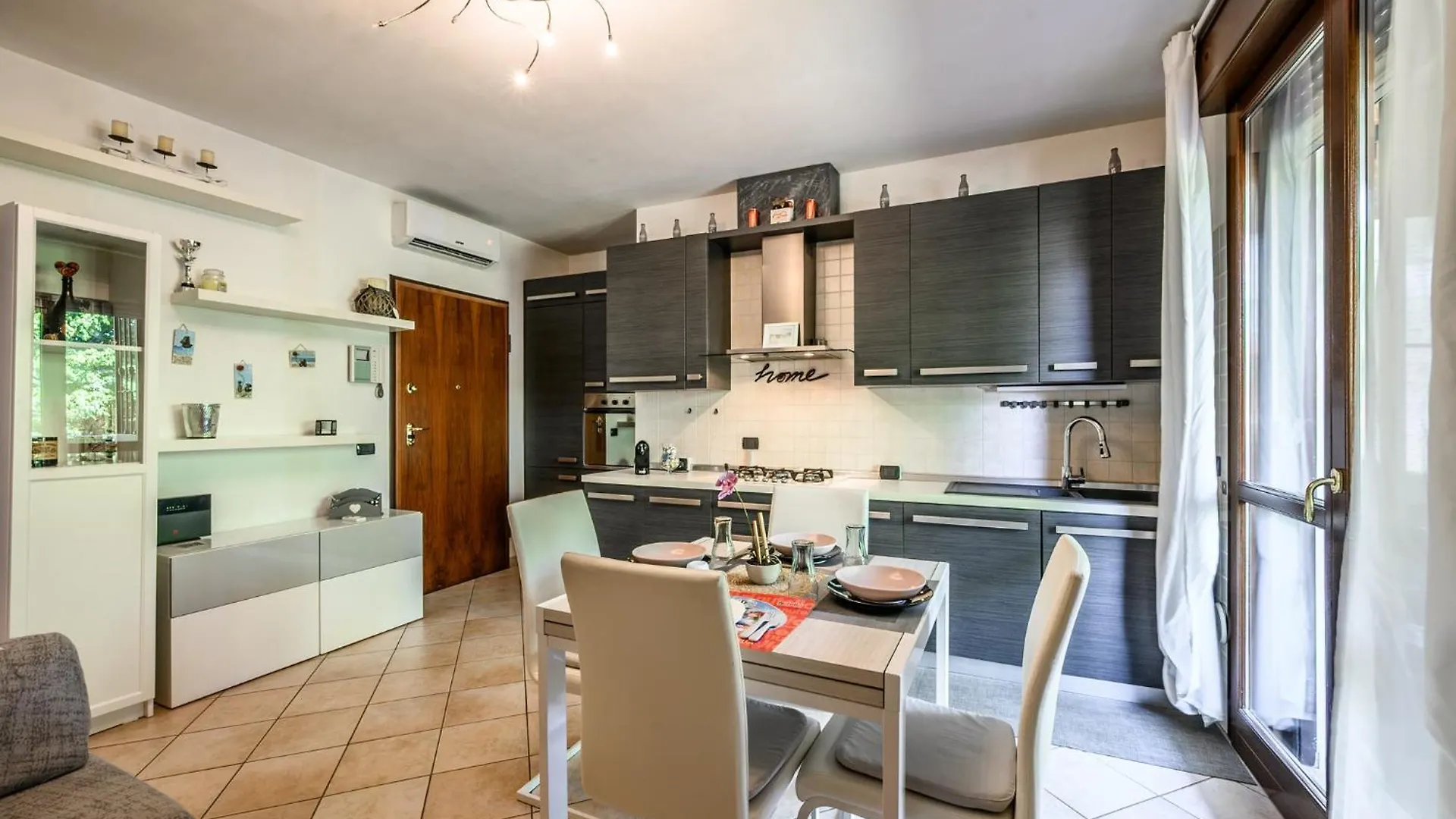 Lägenhet Casa Vacanza Formigine Wi-Fi-2 Camere-6 Ospiti